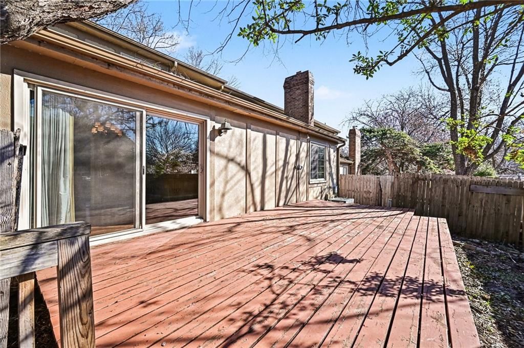 10907 W 96th Terrace — photo 10