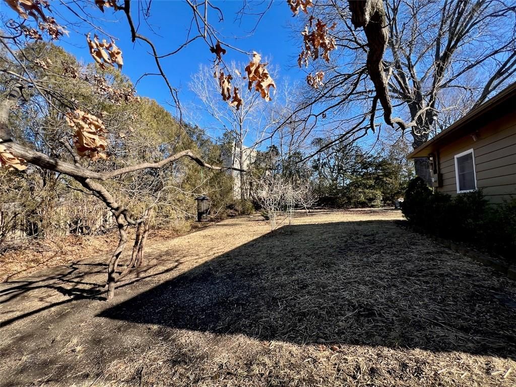 1348 Engel Road — photo 36