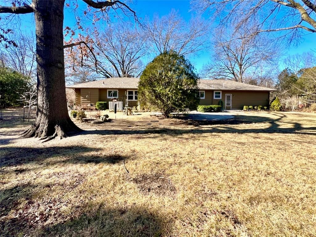 1348 Engel Road — photo 41