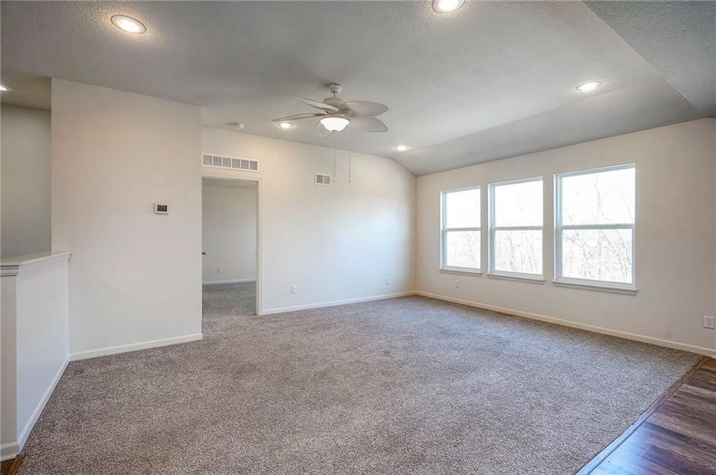 1817 Prairie Grass Drive — photo 11
