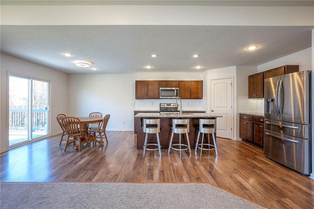 1817 Prairie Grass Drive — photo 16