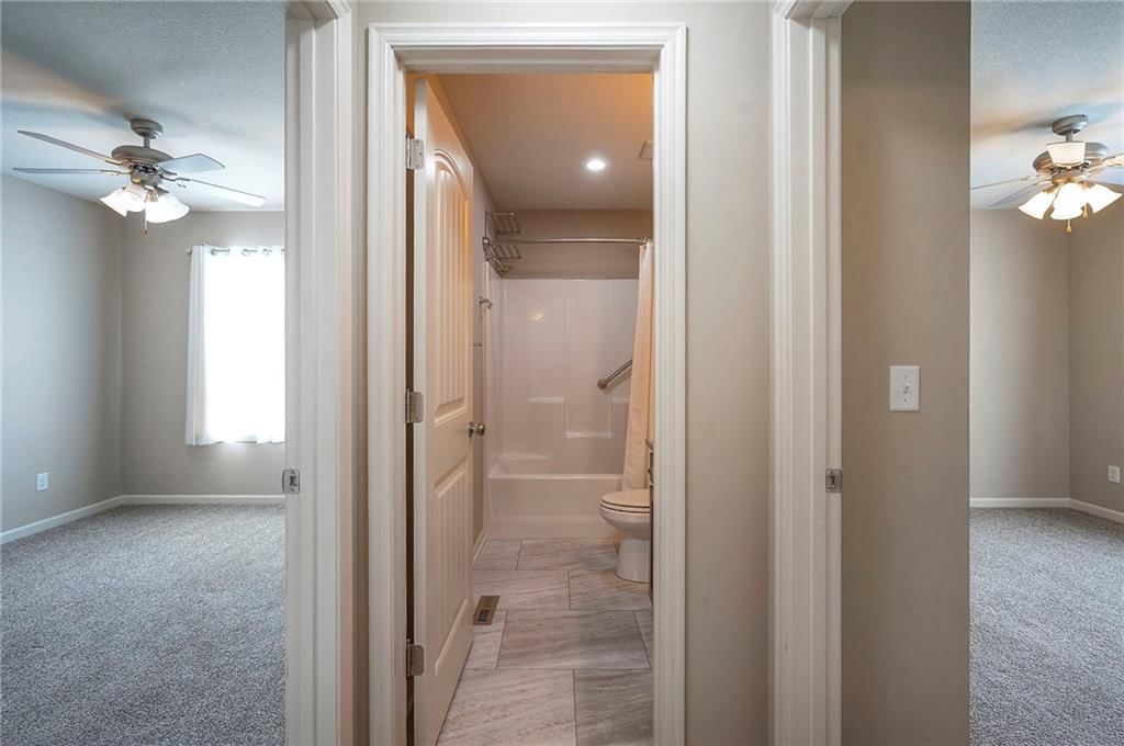 1817 Prairie Grass Drive — photo 34