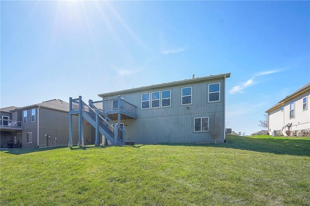 1817 Prairie Grass Drive — photo 54
