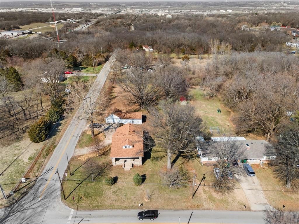 4118 Gibbs Road — photo 45