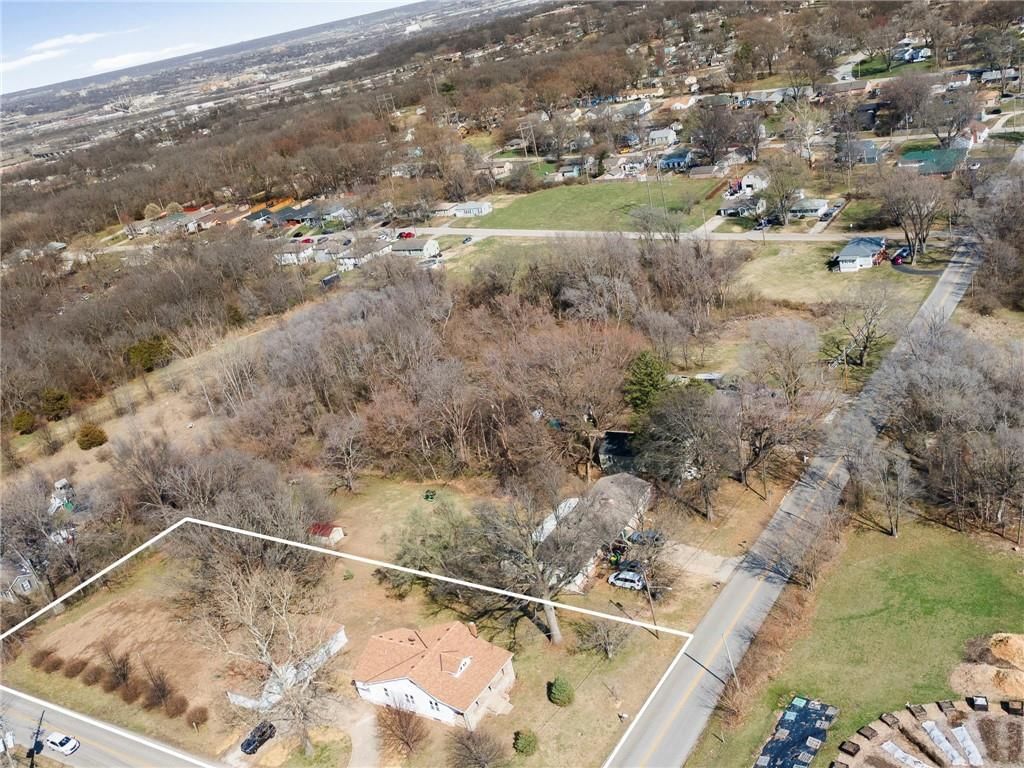 4118 Gibbs Road — photo 48