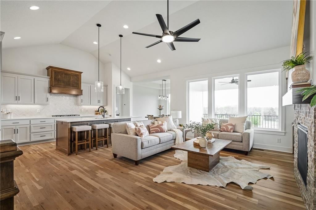 14289 S Houston Street — photo 9