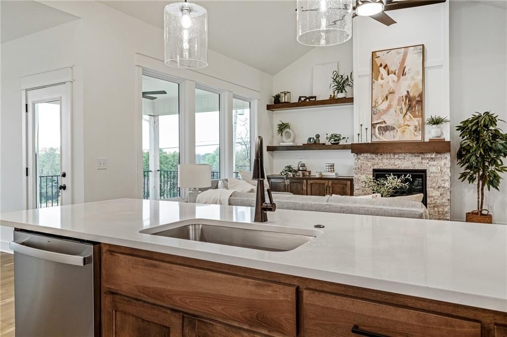 14289 S Houston Street — photo 20