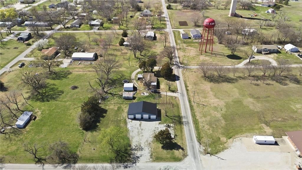 324 N Osborne Street — photo 9