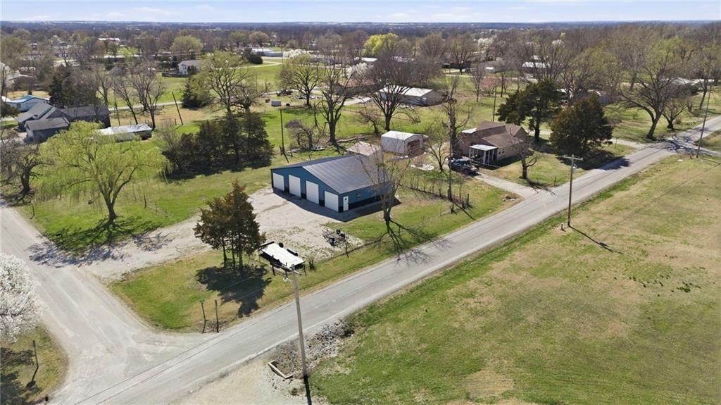 324 N Osborne Street — photo 22