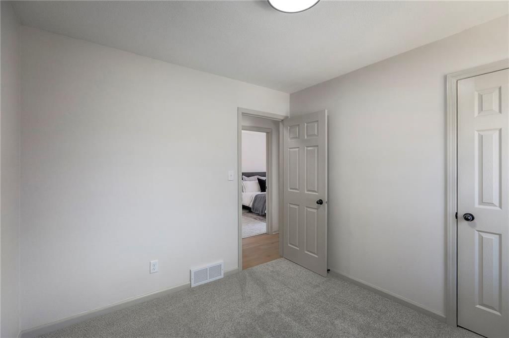 5121 S Cottage Avenue — photo 24