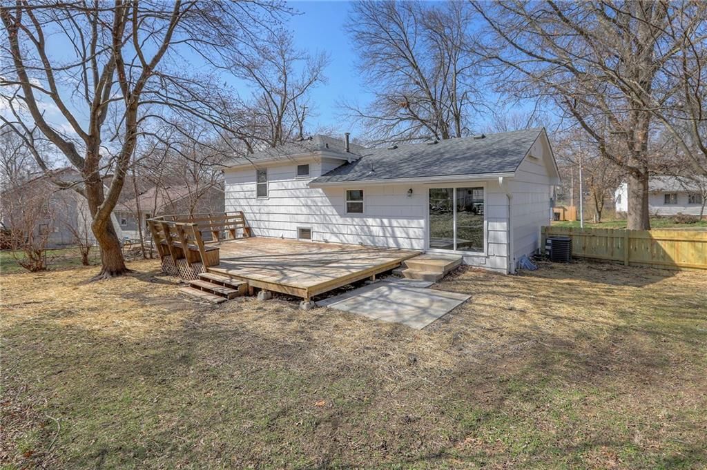 5121 S Cottage Avenue — photo 29