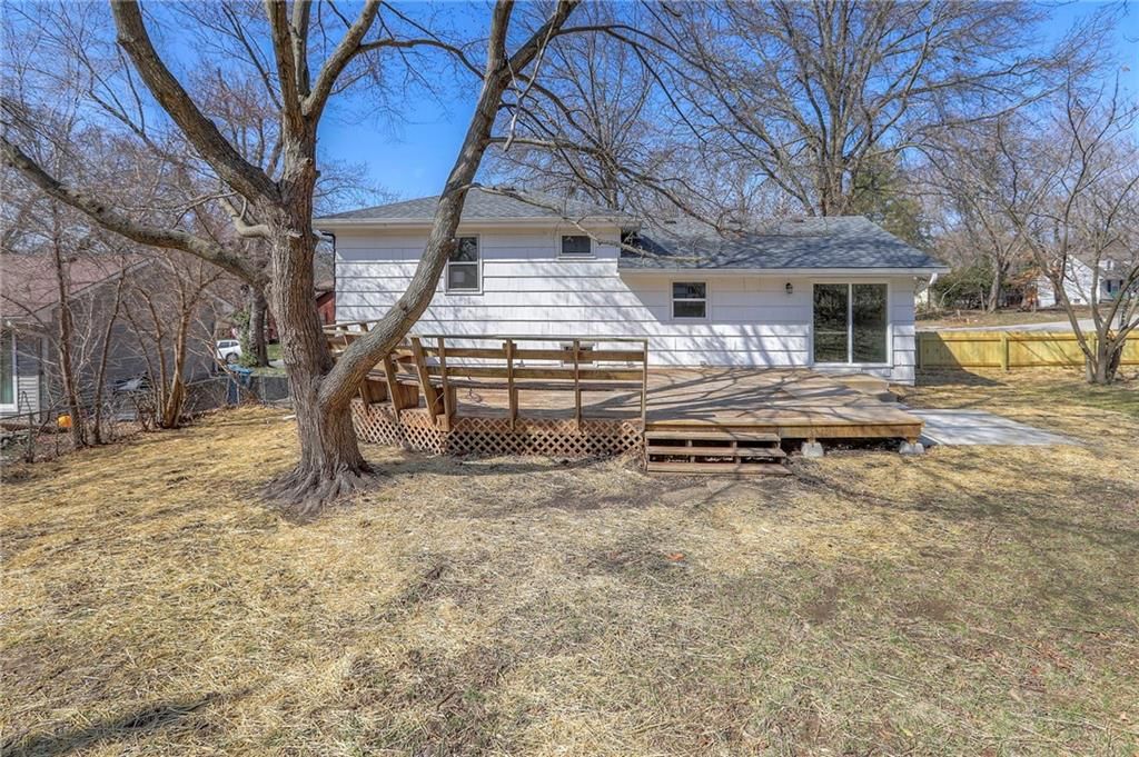 5121 S Cottage Avenue — photo 30