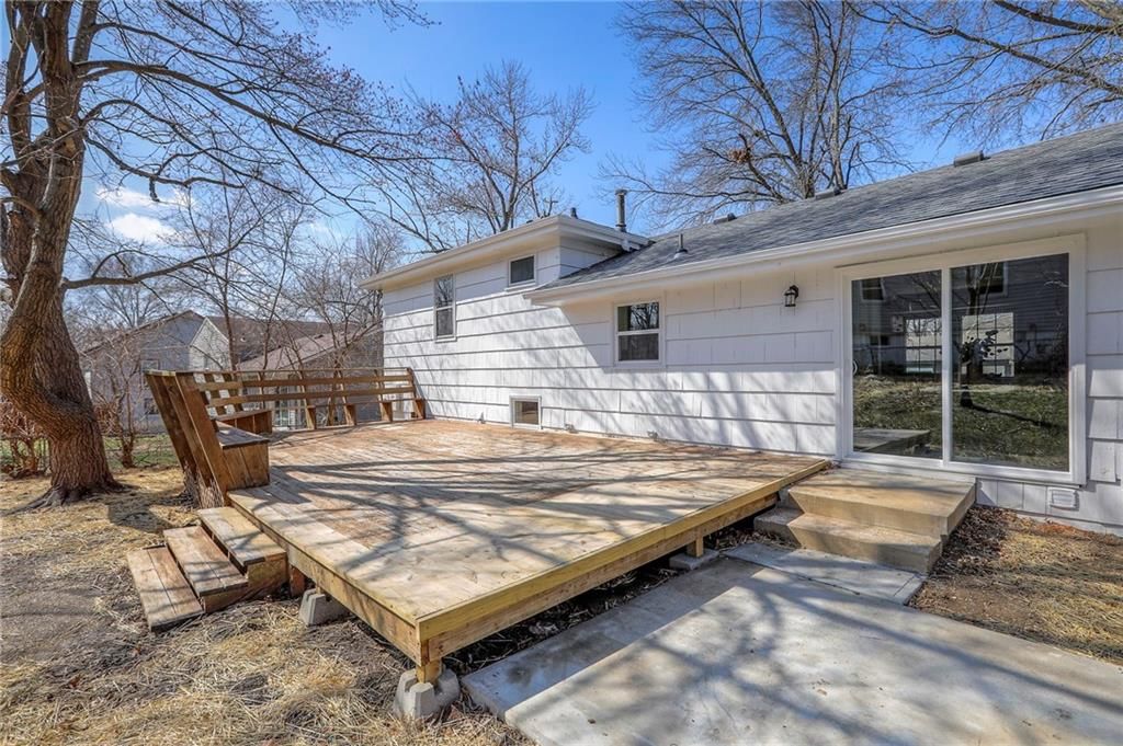 5121 S Cottage Avenue — photo 32