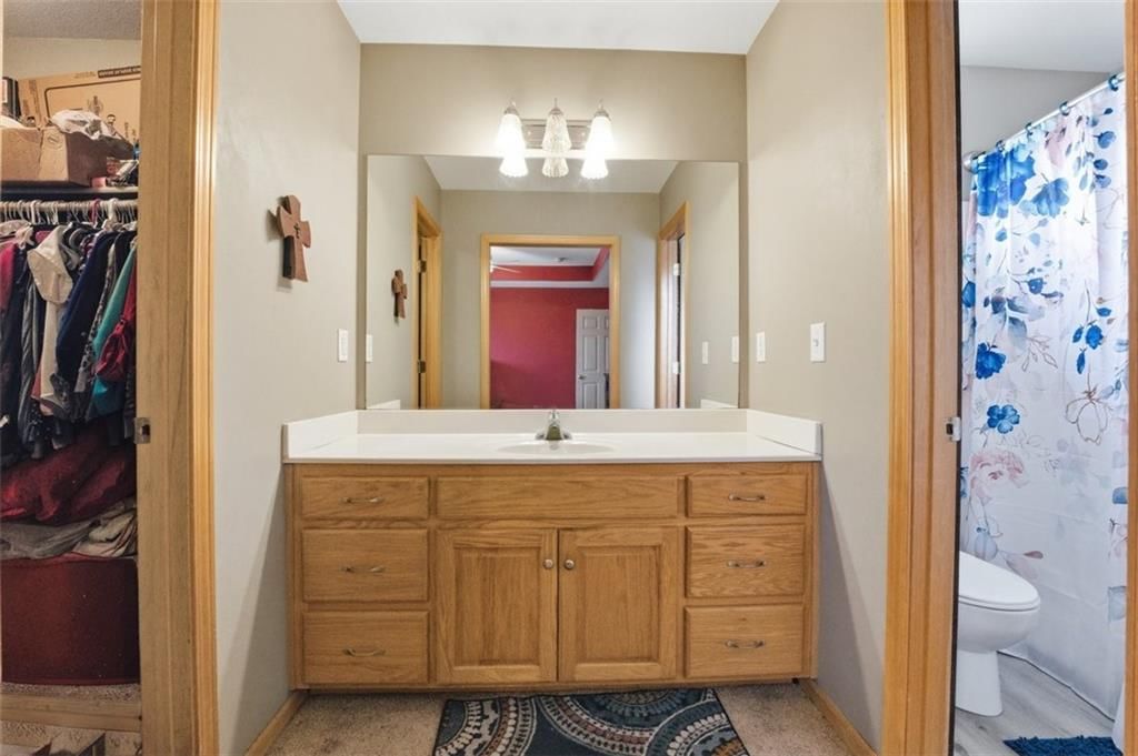 305 S Truman Road — photo 16