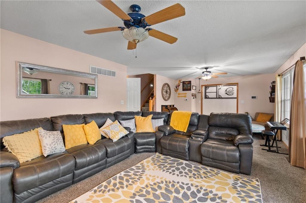 15707 E 3rd Terrace Court S — photo 8