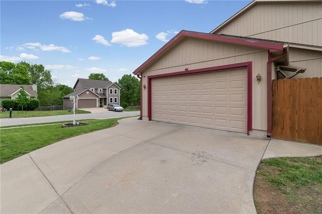 15707 E 3rd Terrace Court S — photo 41