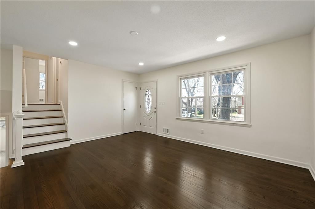 4907 Crescent Avenue — photo 11