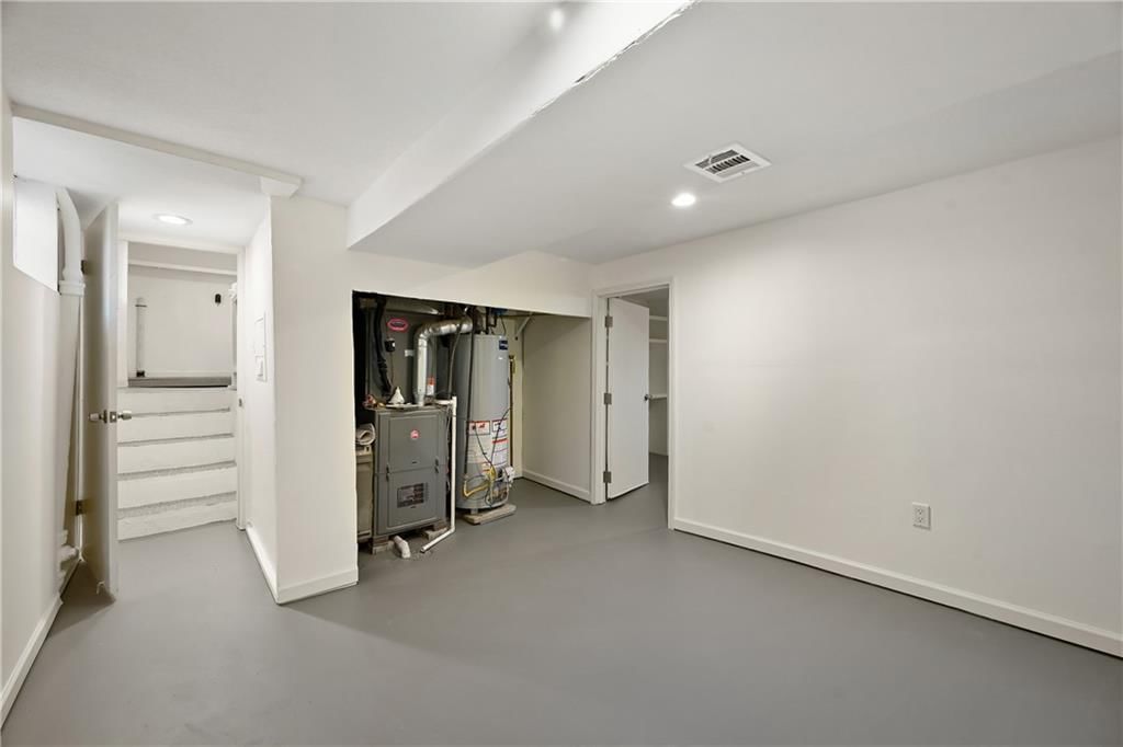 4907 Crescent Avenue — photo 23