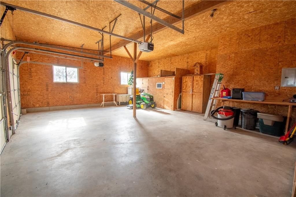 8333 Tobin Valley Drive — photo 24