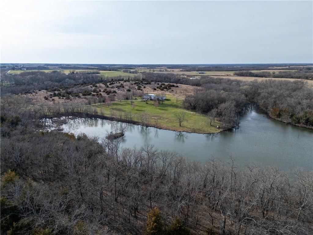 8333 Tobin Valley Drive — photo 42