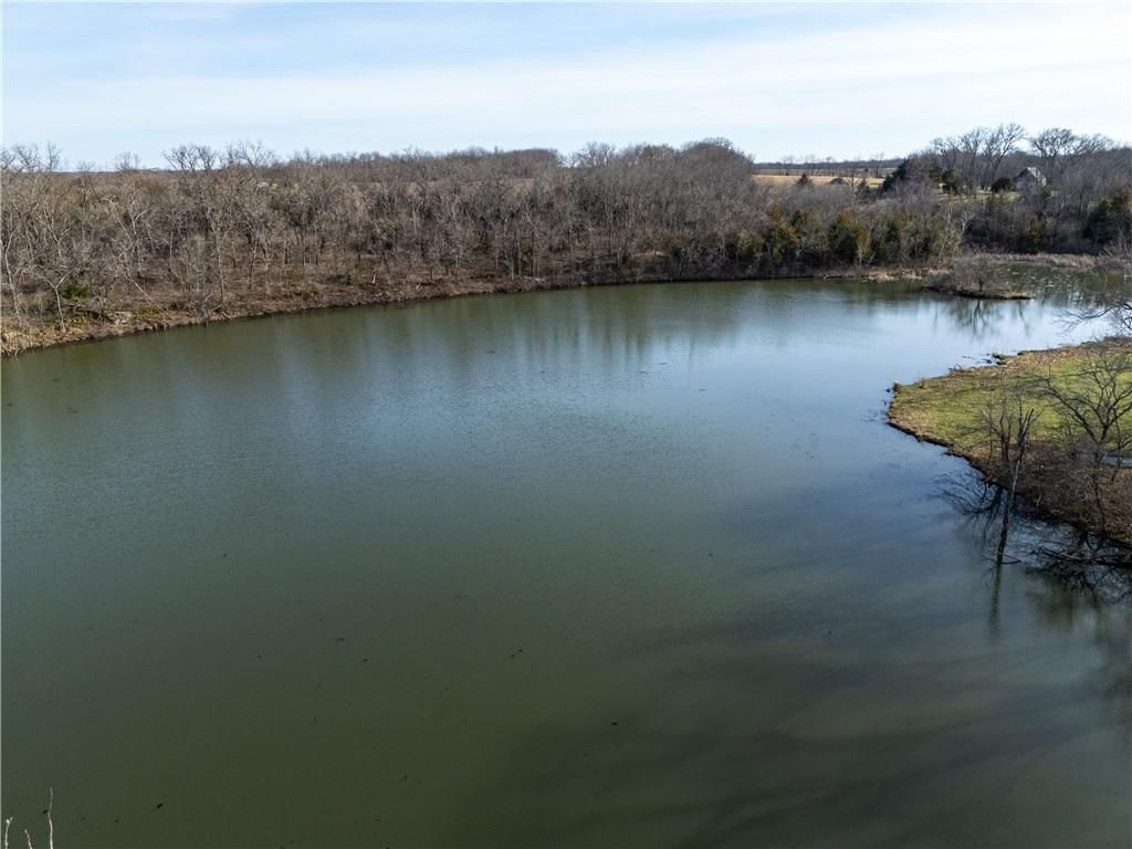 8333 Tobin Valley Drive — photo 46