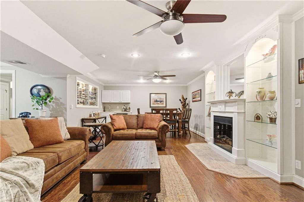 19313 W 98th Street — photo 29