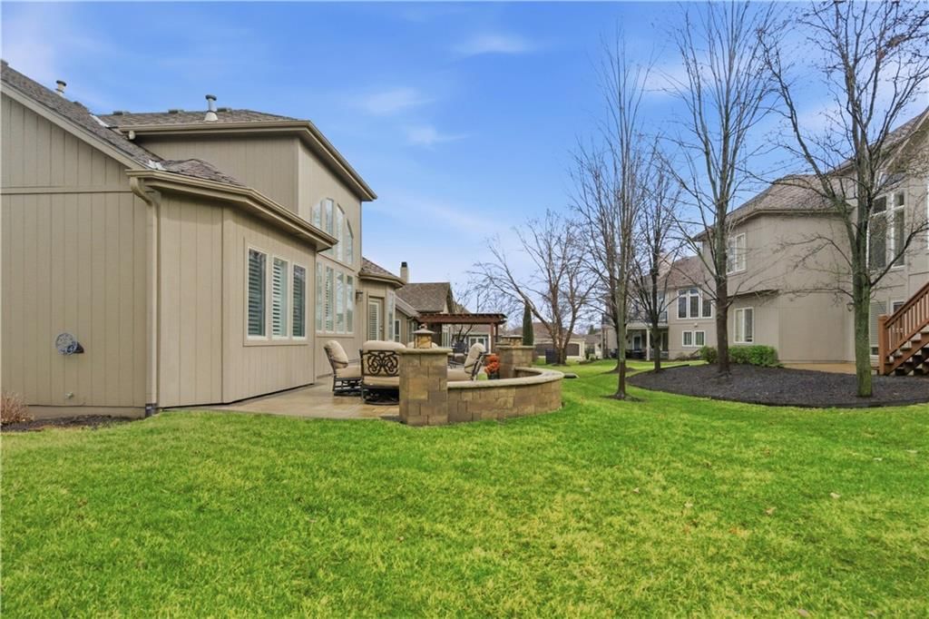 19313 W 98th Street — photo 39