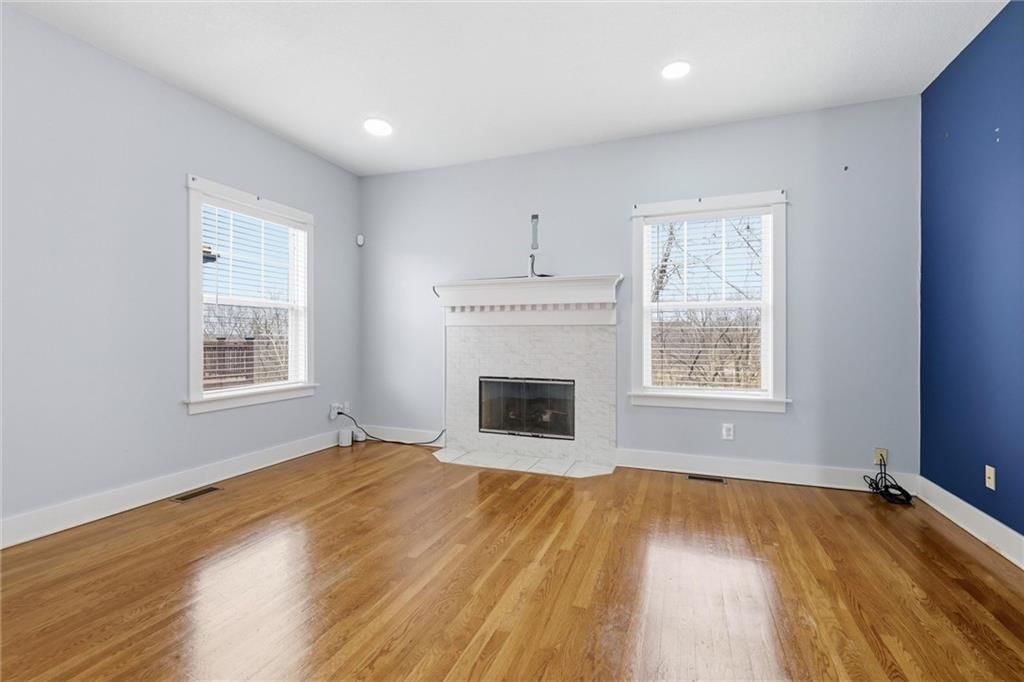 3733 S Thompson Circle — photo 4