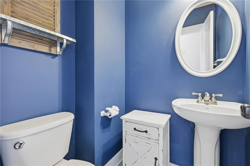 3733 S Thompson Circle — photo 13