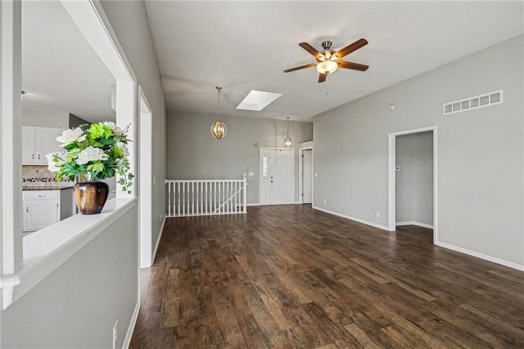 7013 W 157th Terrace — photo 11