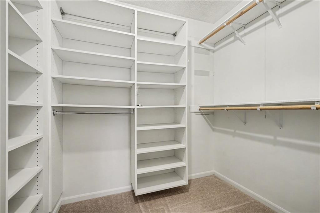 7013 W 157th Terrace — photo 28