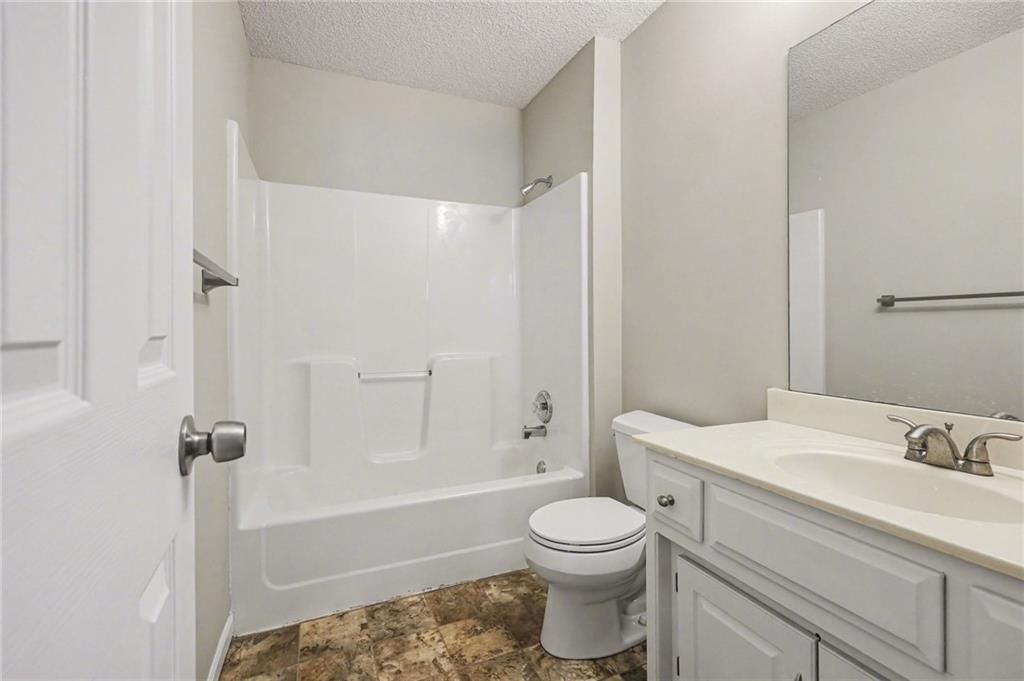 7013 W 157th Terrace — photo 32