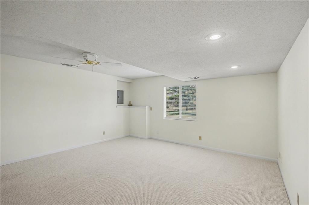 7013 W 157th Terrace — photo 39