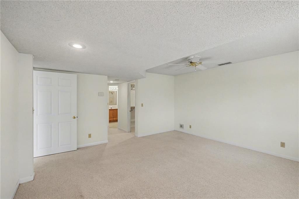 7013 W 157th Terrace — photo 40