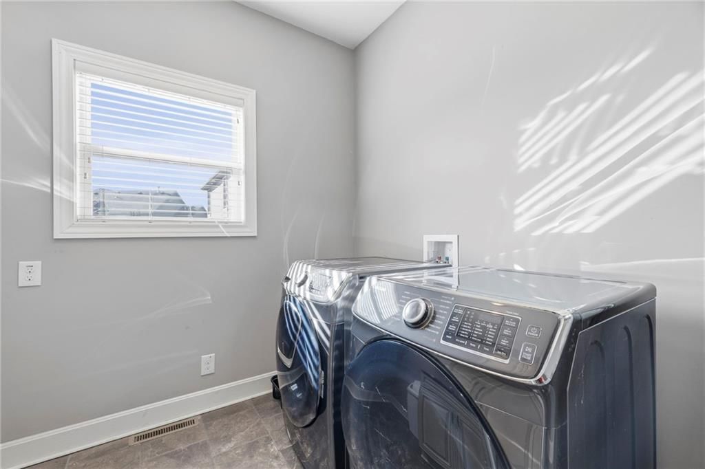 31151 W 165TH Terrace — photo 33