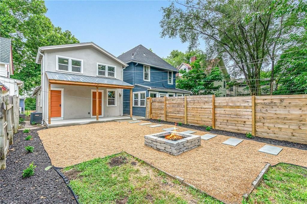 2532 Charlotte Street, Kansas City, MO