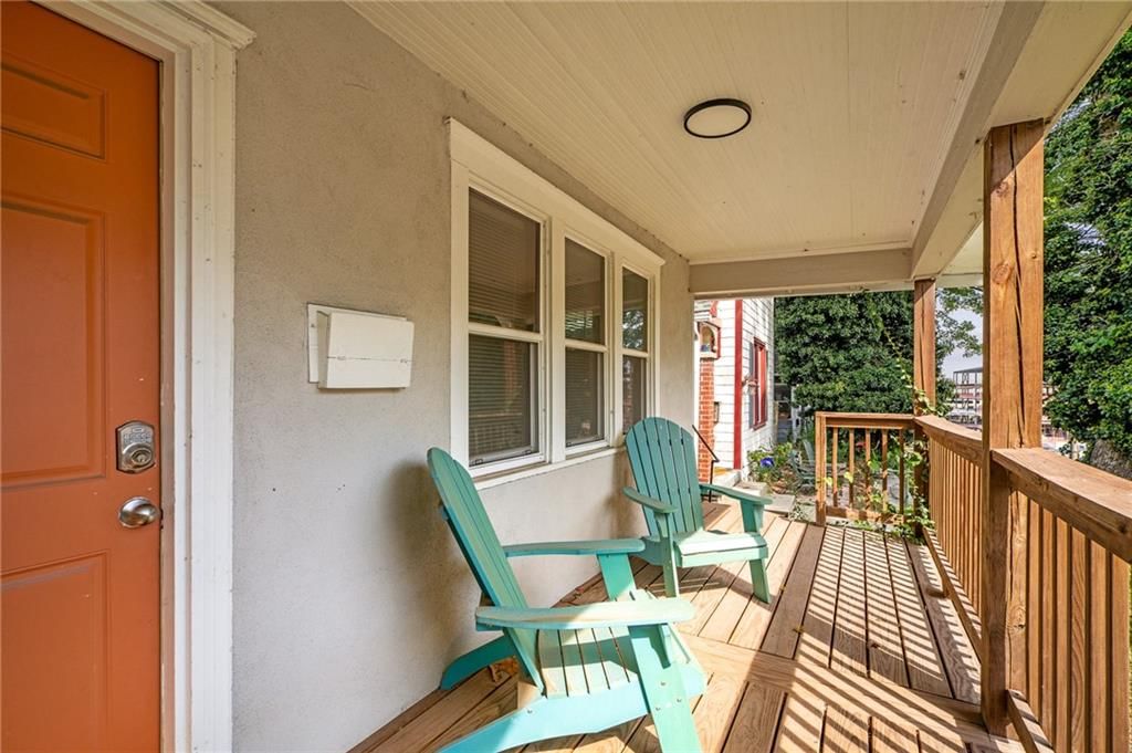2532 Charlotte Street — photo 4