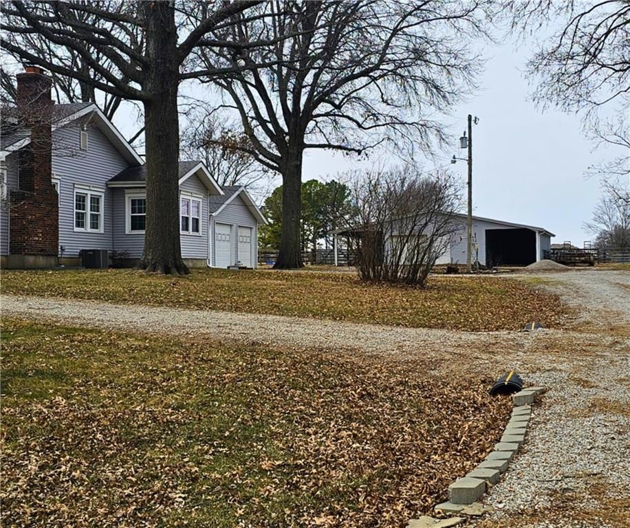 10304 Howard Road — photo 2