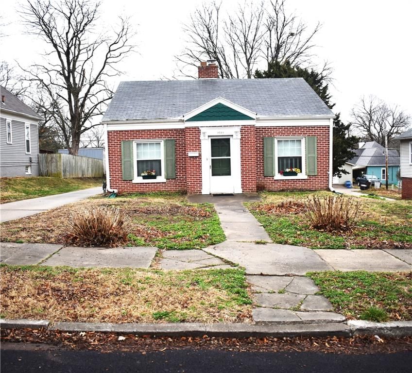 2922 Angelique Street, St Joseph, MO