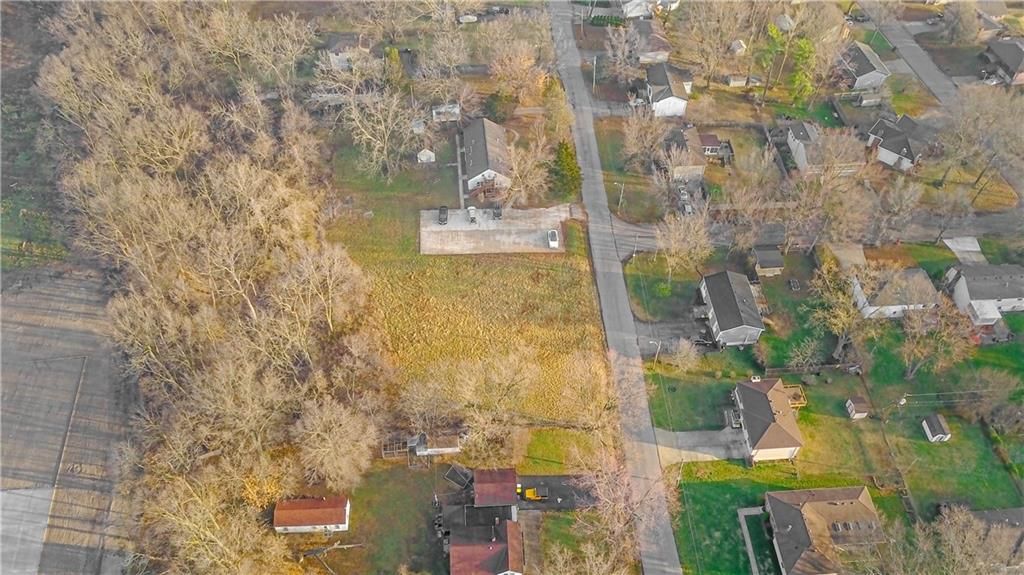 8818 N Main Street — photo 10