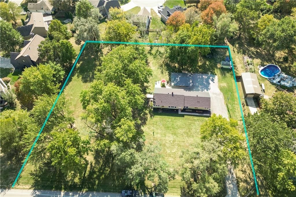 2633 E Langsford Road — photo 3