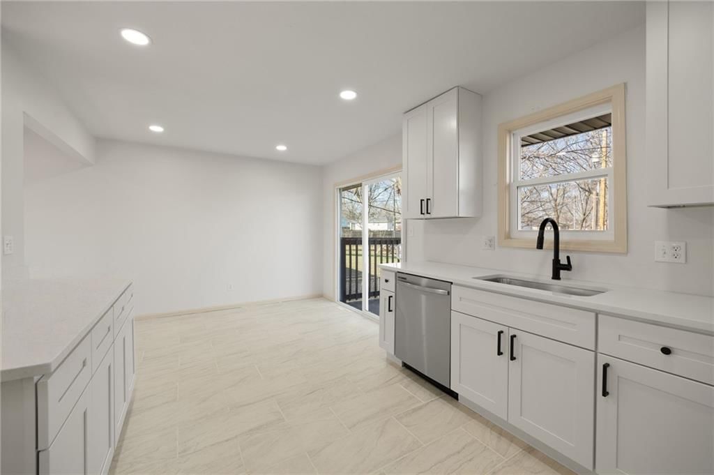 901 SW Speas Drive — photo 10