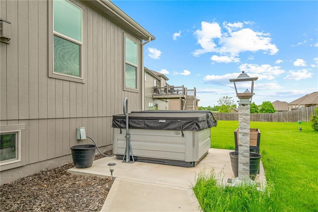 1206 Johnston Drive — photo 24