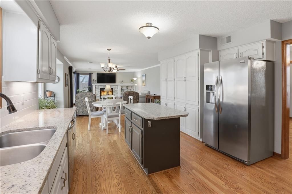 6228 W 156th Street — photo 9