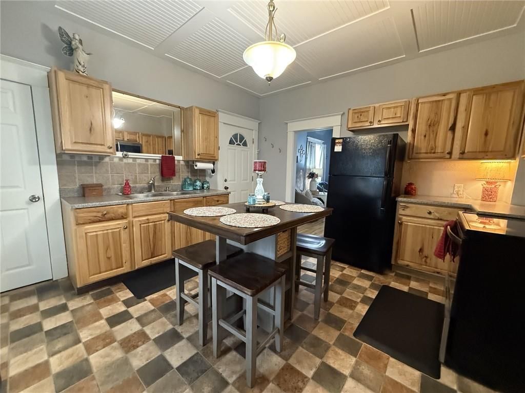 603 Maple Street — photo 9