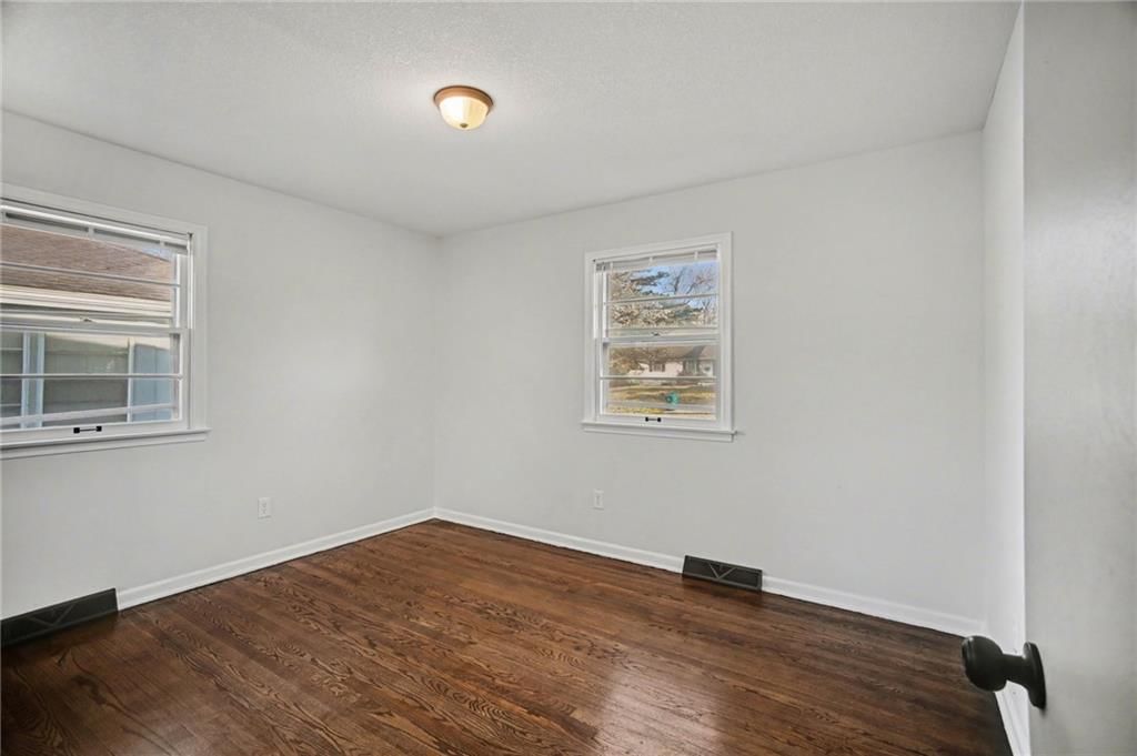 5759 Georgia Avenue — photo 10