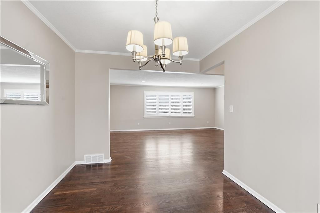 2512 W 77th Street — photo 15