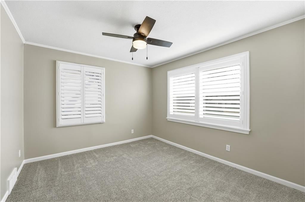 2512 W 77th Street — photo 24