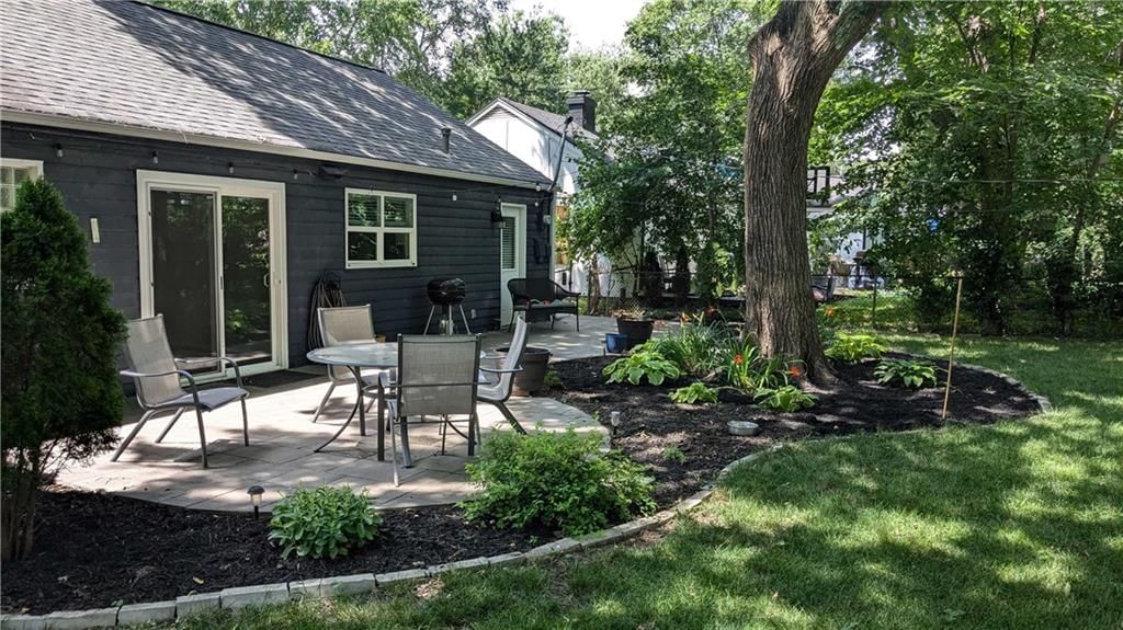 2512 W 77th Street — photo 31