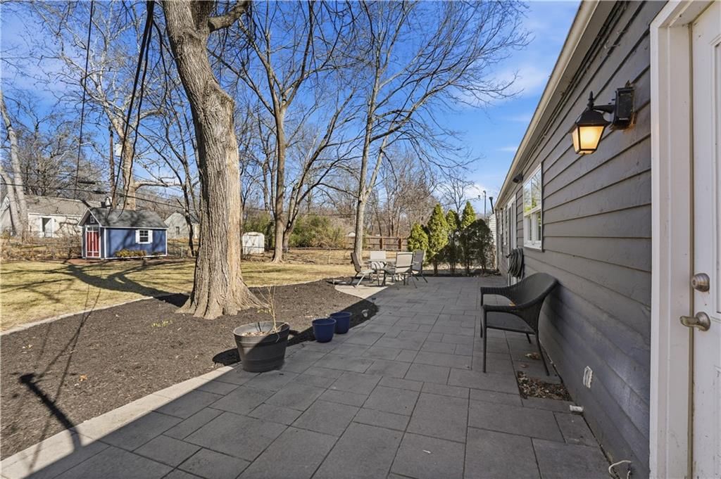 2512 W 77th Street — photo 32